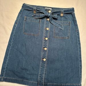 LOFT. Blue Denim stretch, mini skirt with button front and Blue Jean belt. Cute!
